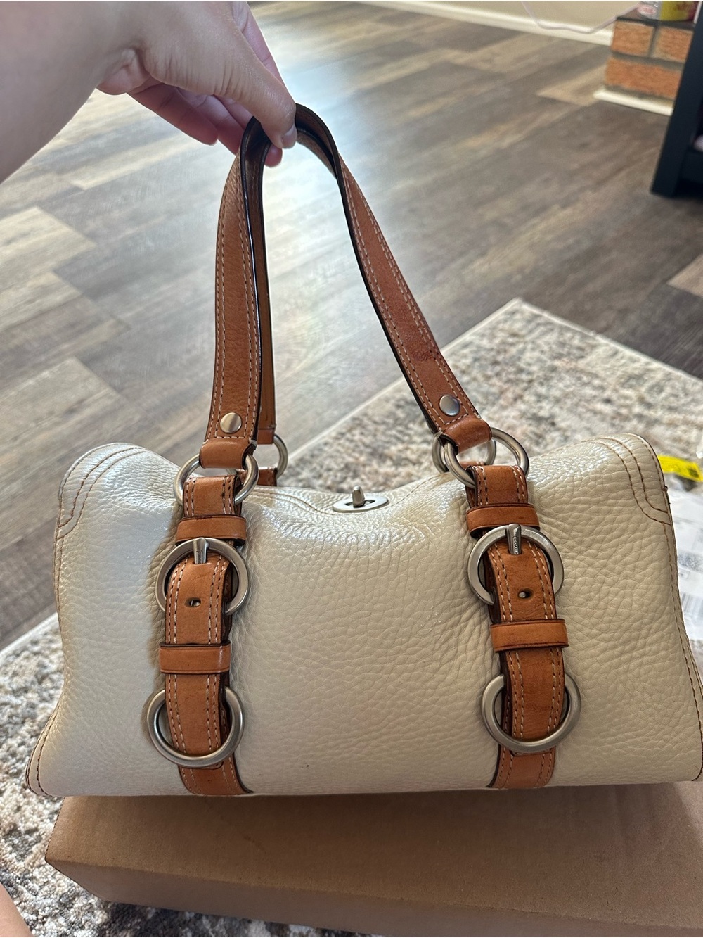 Vintage Coach Chelsea Pebbled Leather satchel bag - Picture 3 of 16